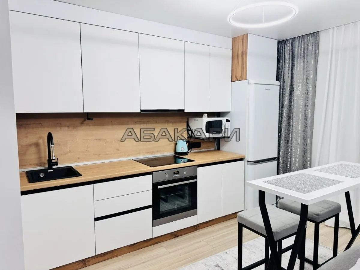 студия Караульная улица, 42  за 40000 руб/мес фото 2