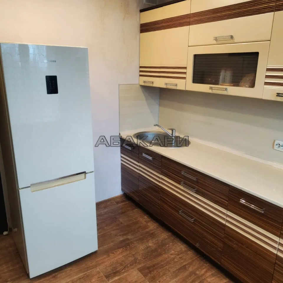 2-комнатная Львовская улица, 44  за 28000 руб/мес фото 1