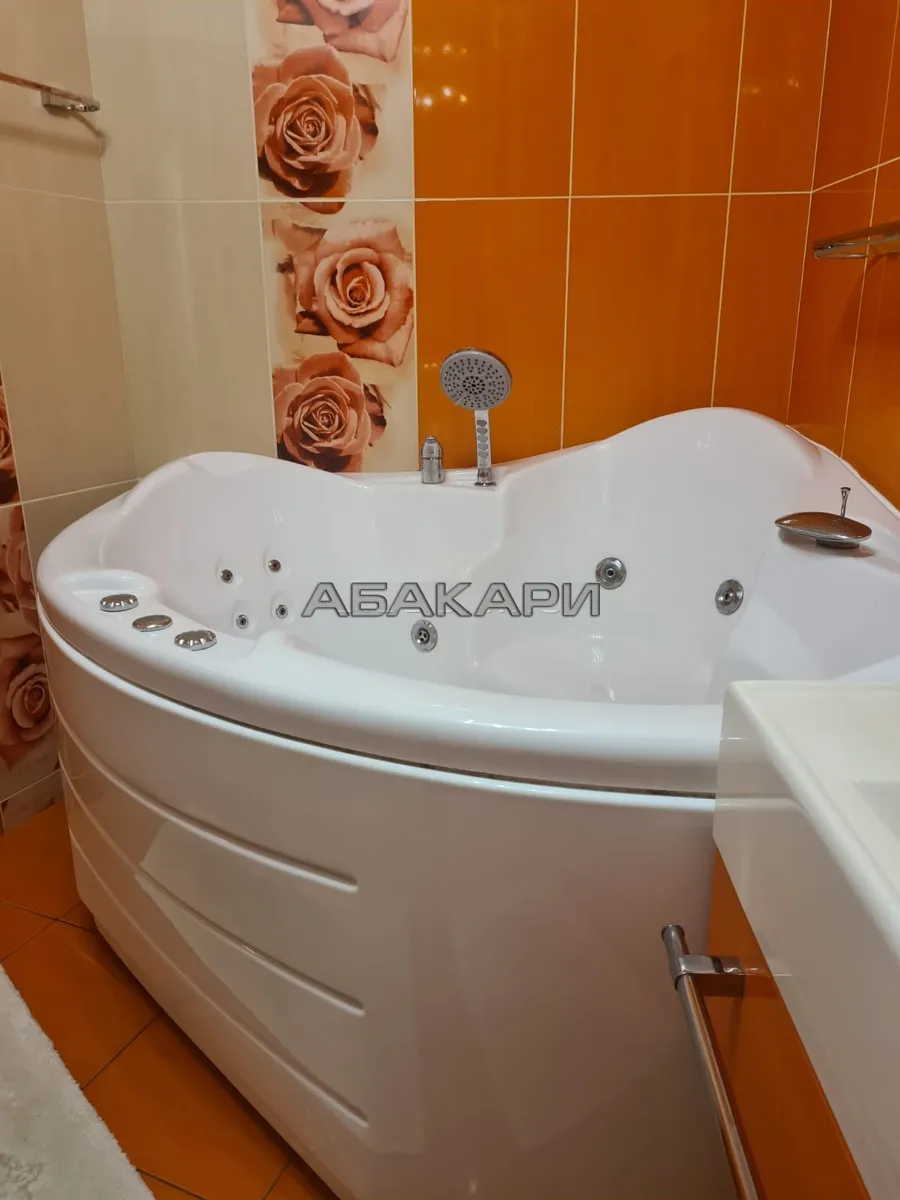 3-комнатная улица Алексеева, 29  за 56000 руб/мес фото 9