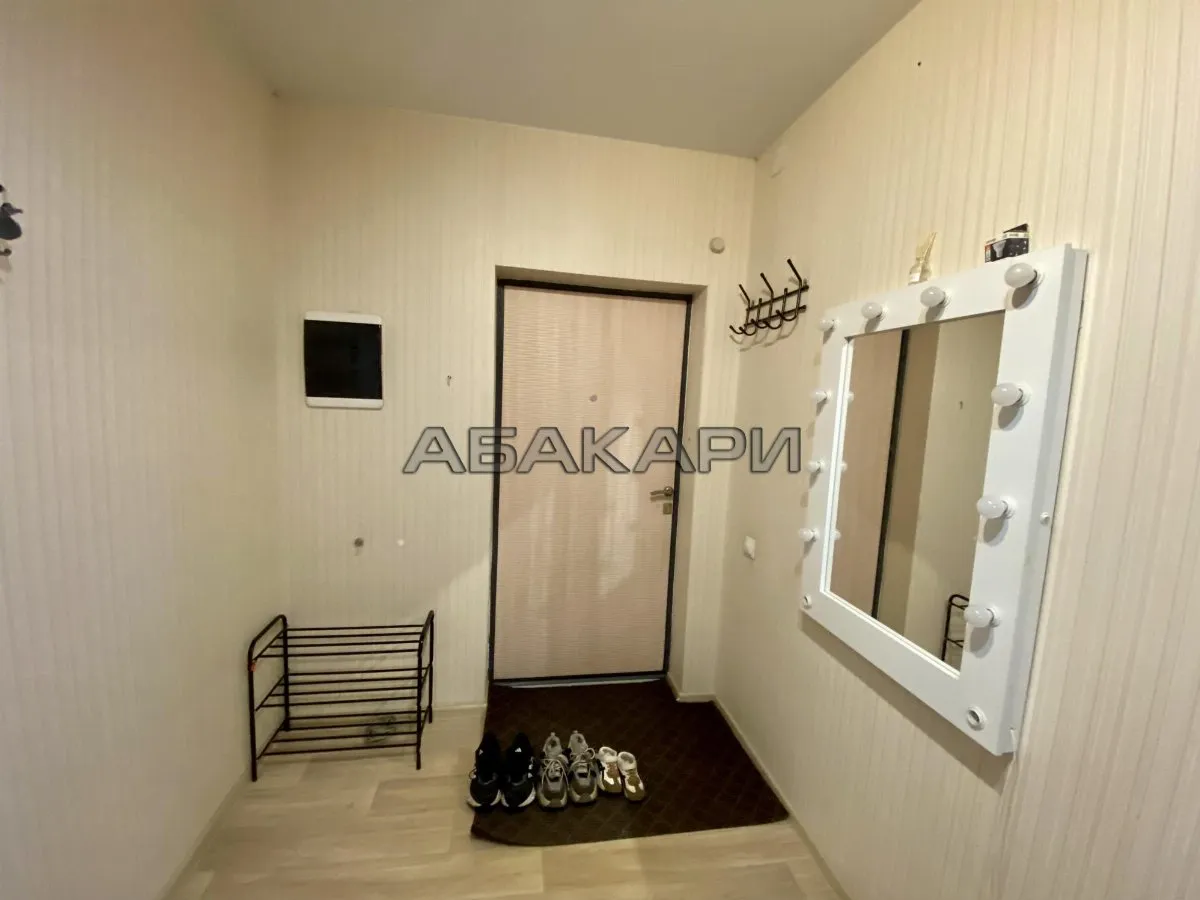 1-комнатная улица Петра Ломако, 14  за 39000 руб/мес фото 10