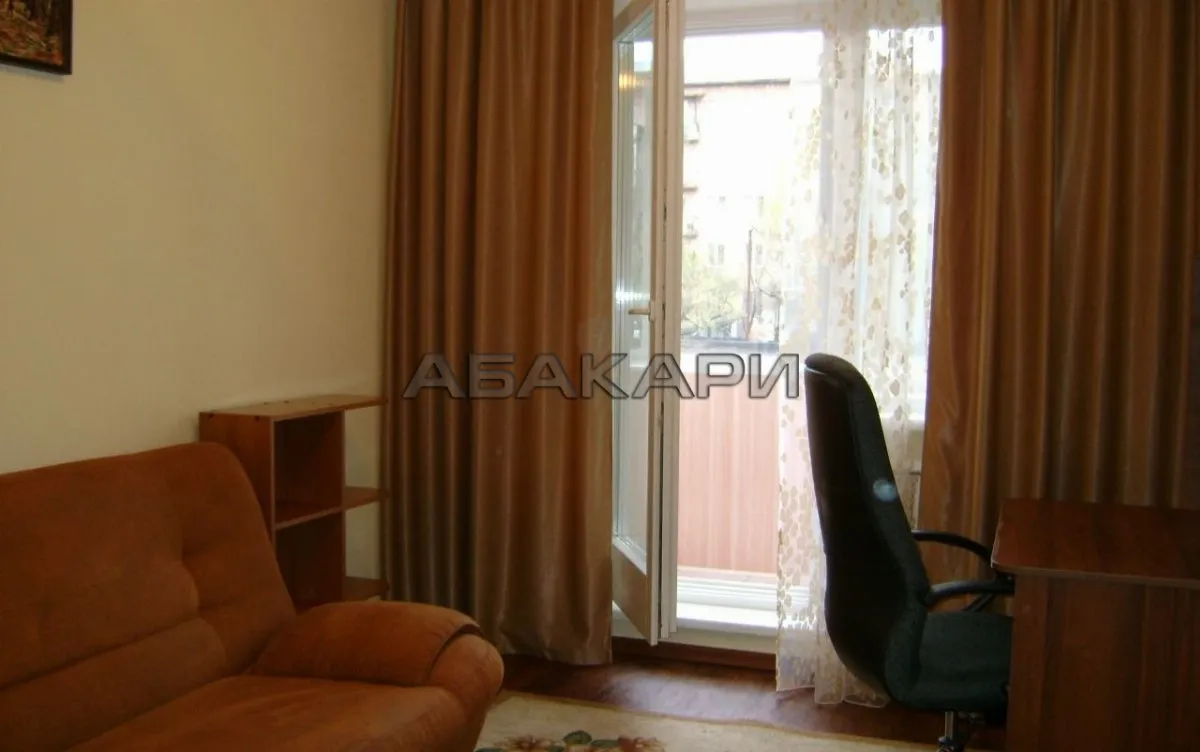 3-комнатная улица Горького, 37  за 60000 руб/мес фото 5