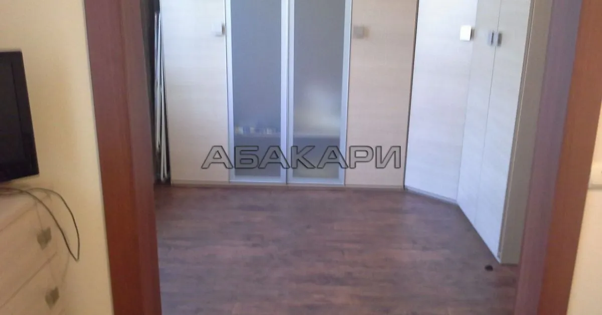 3-комнатная улица Горького, 37  за 60000 руб/мес фото 9