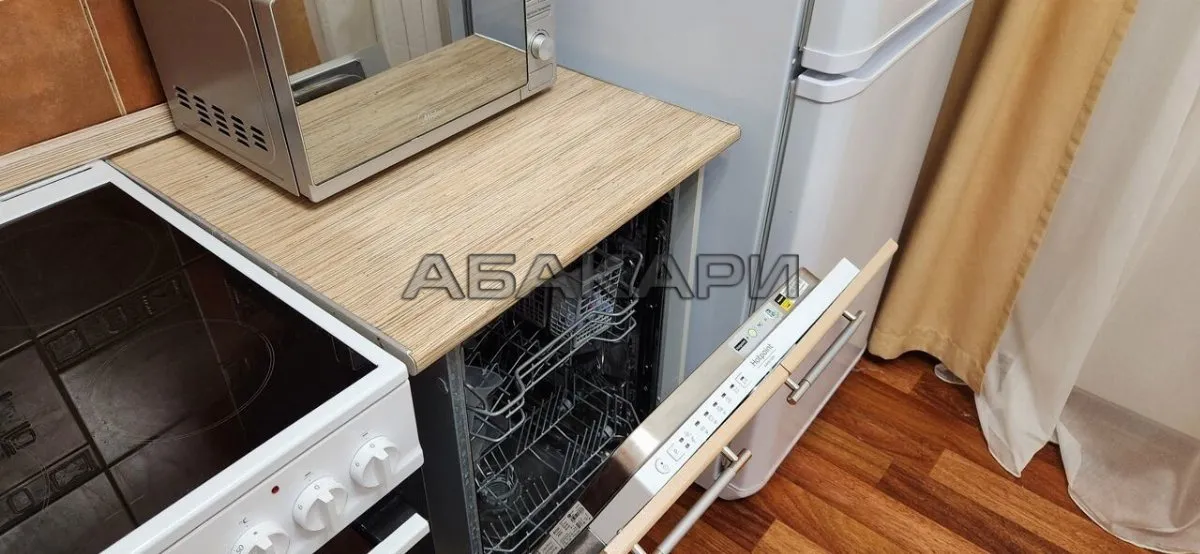 2-комнатная улица Воронова, 21  за 38000 руб/мес фото 3