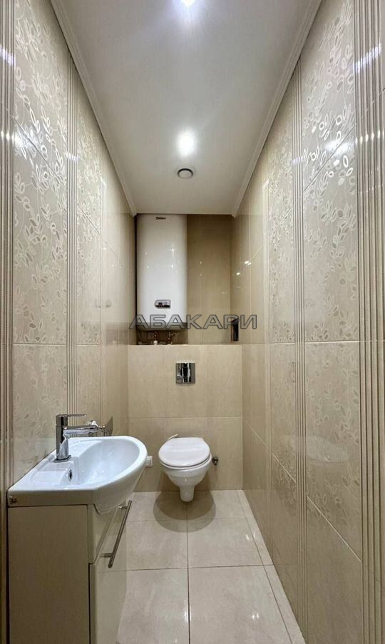 3-комнатная улица Авиаторов, 41  за 70000 руб/мес фото 12