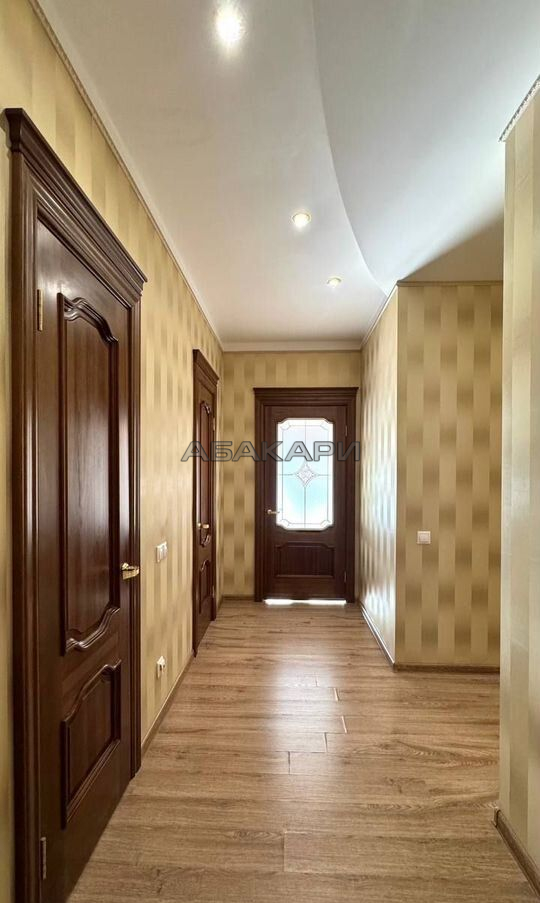 3-комнатная улица Авиаторов, 41  за 70000 руб/мес фото 14