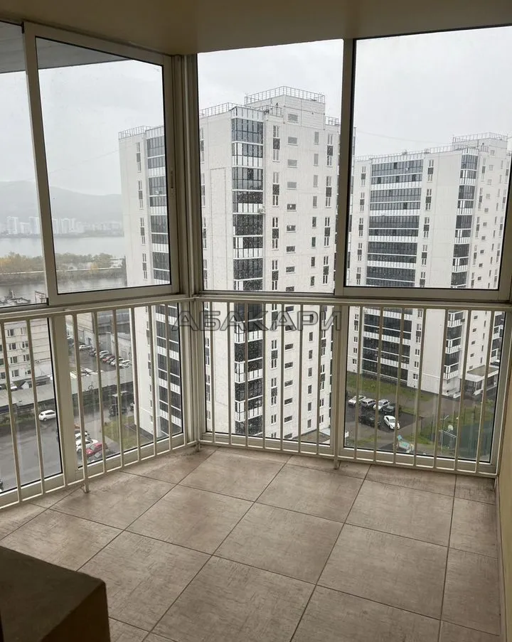 1-комнатная улица Декабристов, 1Г  за 50000 руб/мес фото 4