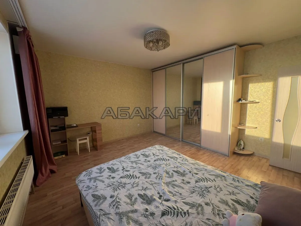 1-комнатная улица Калинина, 47Н  за 32000 руб/мес фото 3