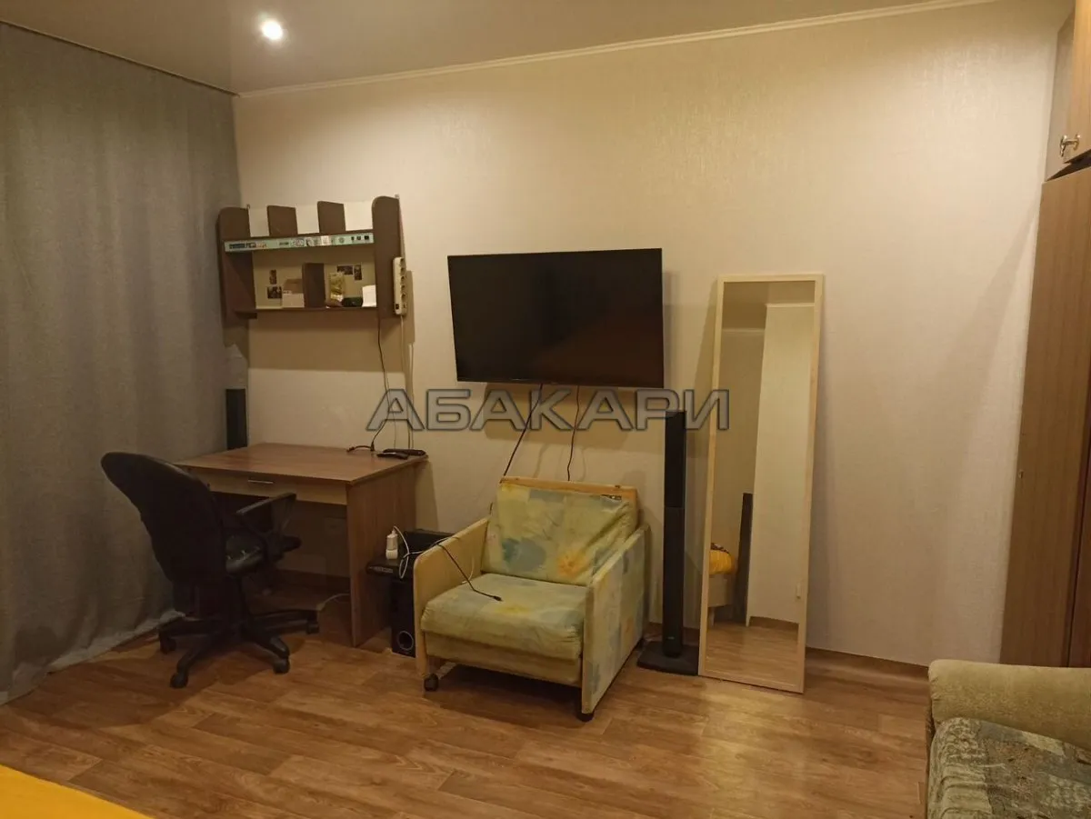1-комнатная улица Республики, 49  за 35000 руб/мес фото 2