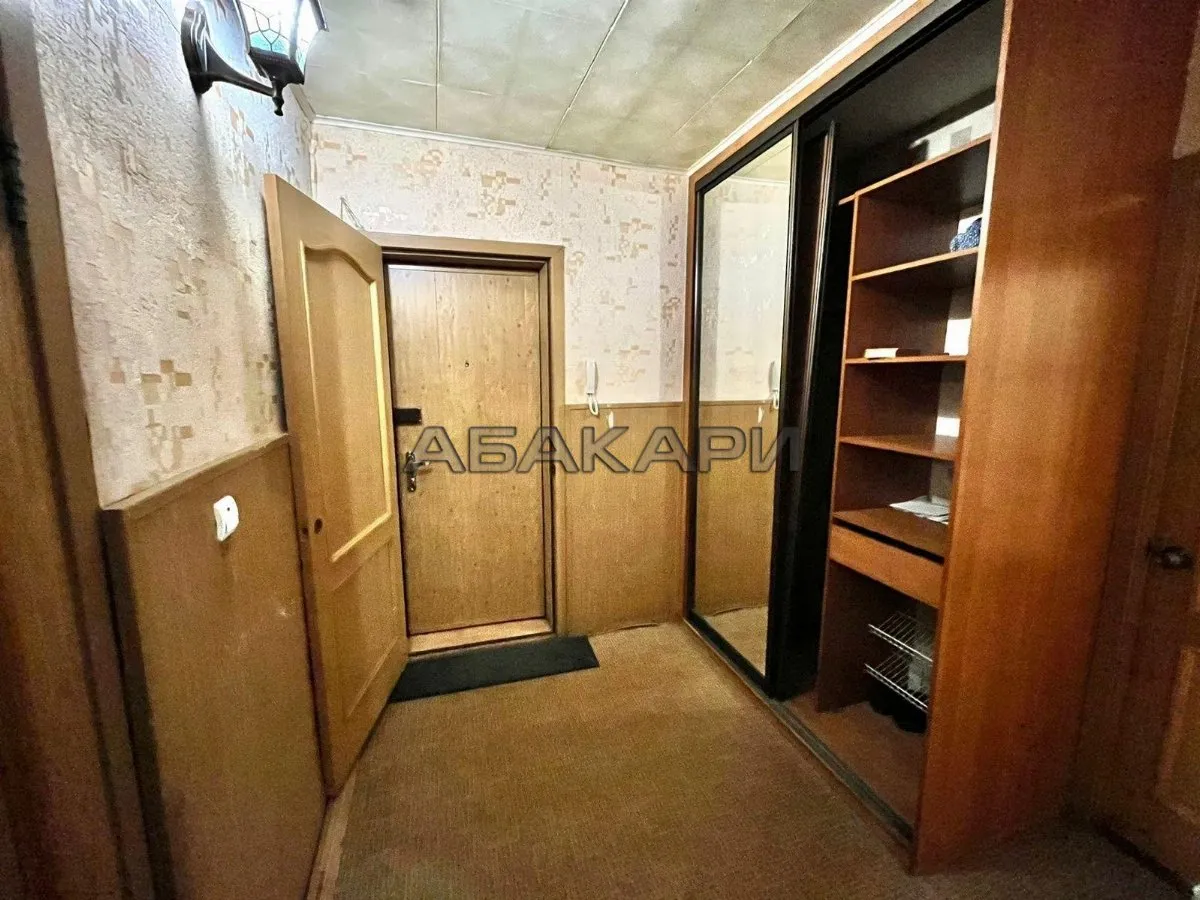 3-комнатная Спортивная улица, 186  за 35000 руб/мес фото 6