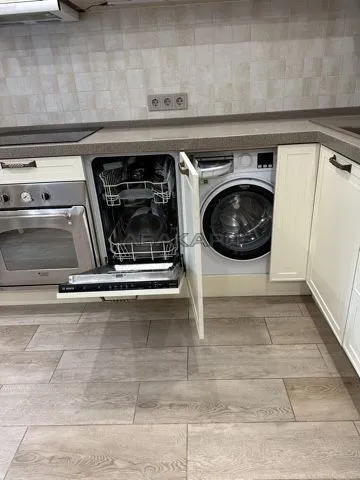 3-комнатная улица Марковского, 41  за 65000 руб/мес фото 6