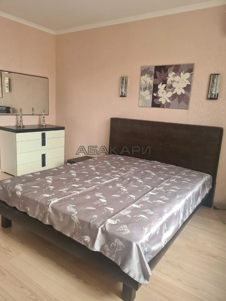 3-комнатная улица Алексеева, 29 за 60000 руб/мес фото 3 3-комнатная улица Алексеева, 29 за 60000 руб/мес фото 3