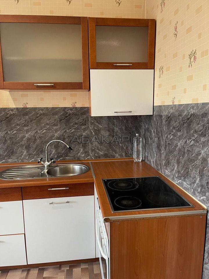 1-комнатная улица Дмитрия Мартынова, 18  за 27000 руб/мес фото 3