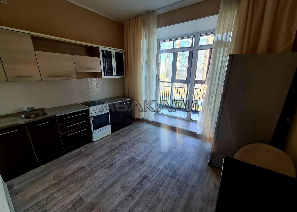 1-комнатная улица Авиаторов, 21  за 45000 руб/мес фото 1