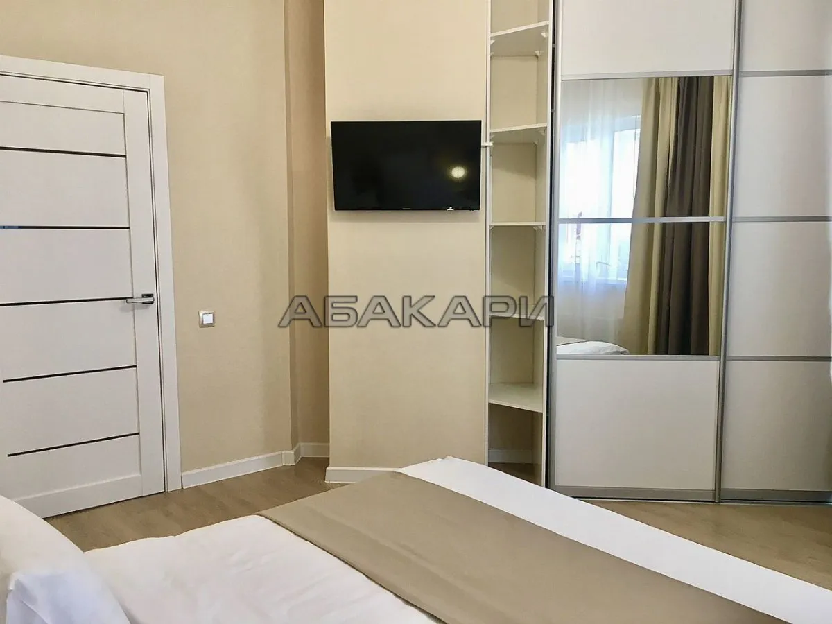 2-комнатная улица Мужества, 16  за 60000 руб/мес фото 7