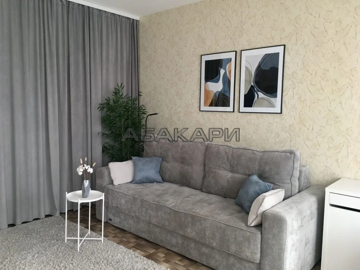 3-комнатная улица Республики, 33А  за 56000 руб/мес фото 5