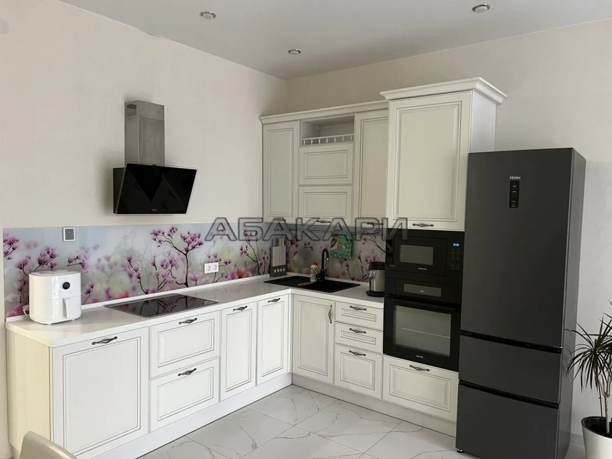 2-комнатная улица Авиаторов, 21  за 59000 руб/мес фото 3