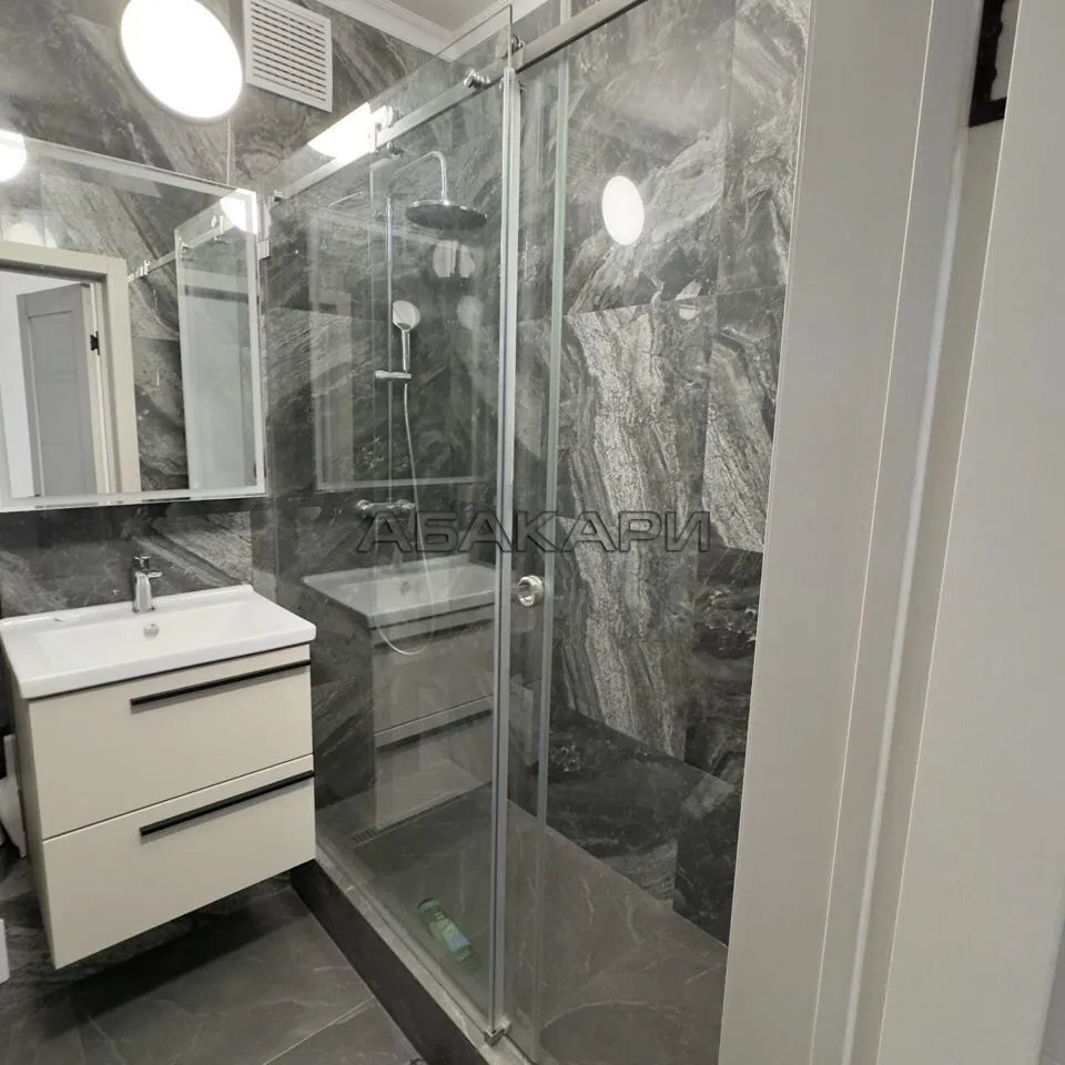 2-комнатная улица Авиаторов, 3  за 60000 руб/мес фото 1