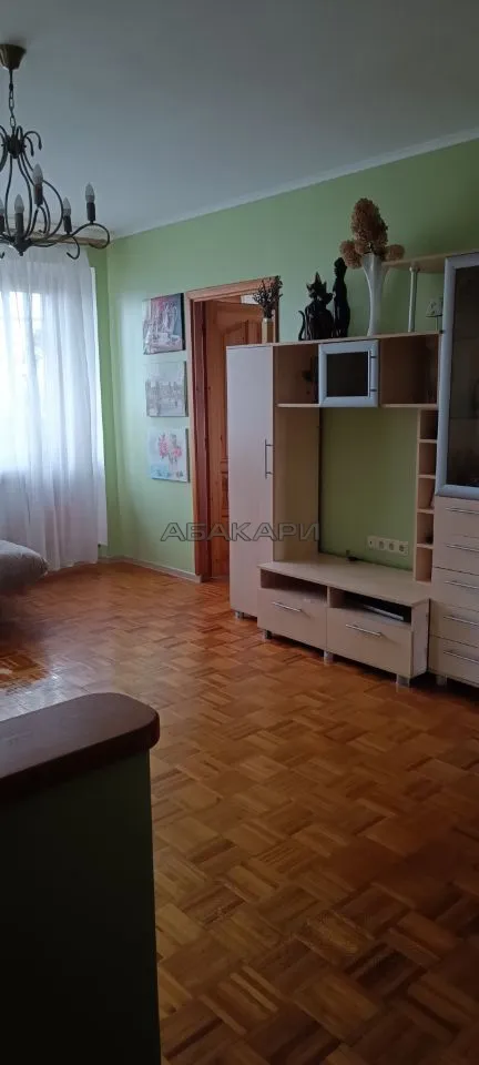 4-комнатная улица 8 Марта, 20  за 50000 руб/мес фото 6