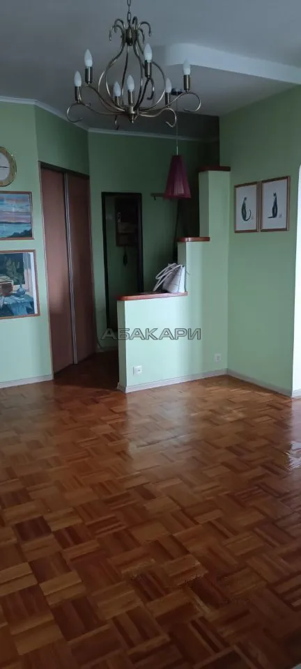 4-комнатная улица 8 Марта, 20  за 50000 руб/мес фото 8