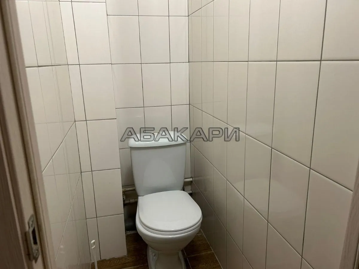 3-комнатная улица Воронова, 14/4  за 40000 руб/мес фото 9