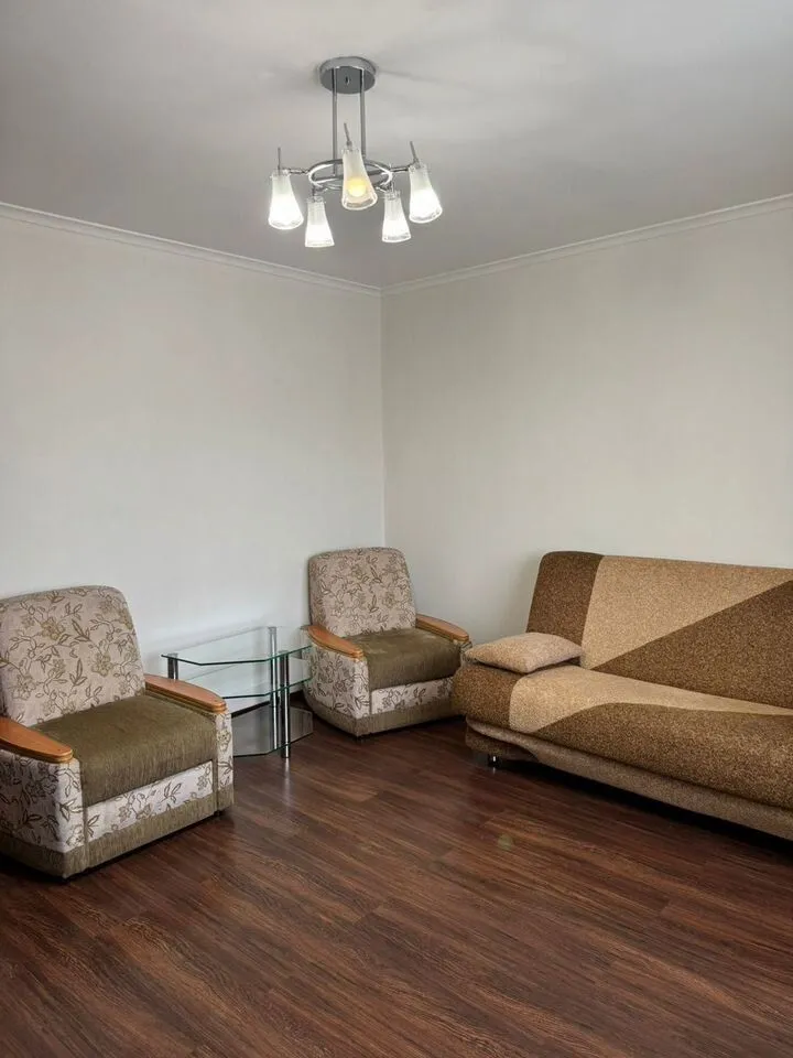 2-комнатная улица Молокова, 33  за 42000 руб/мес фото 4