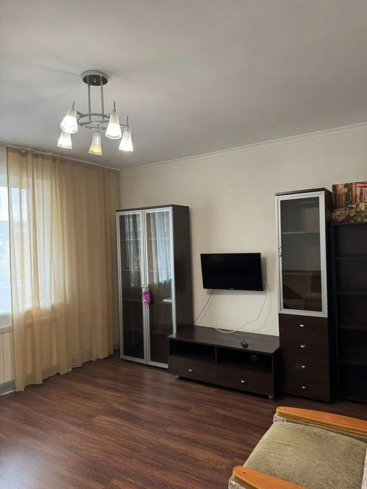 2-комнатная улица Молокова, 33  за 42000 руб/мес фото 5