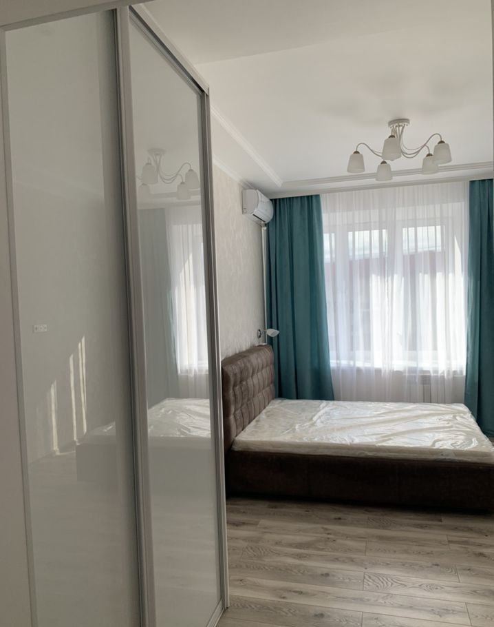 2-комнатная улица Авиаторов, 21  за 65000 руб/мес фото 10