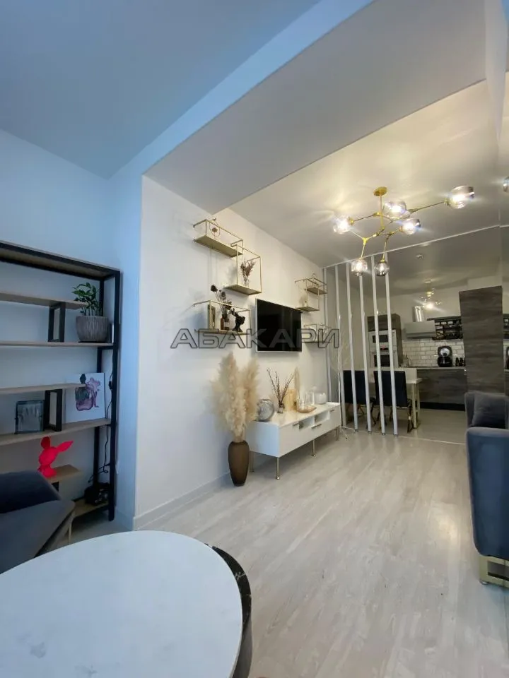 2-комнатная улица Авиаторов, 4Г  за 65000 руб/мес фото 3