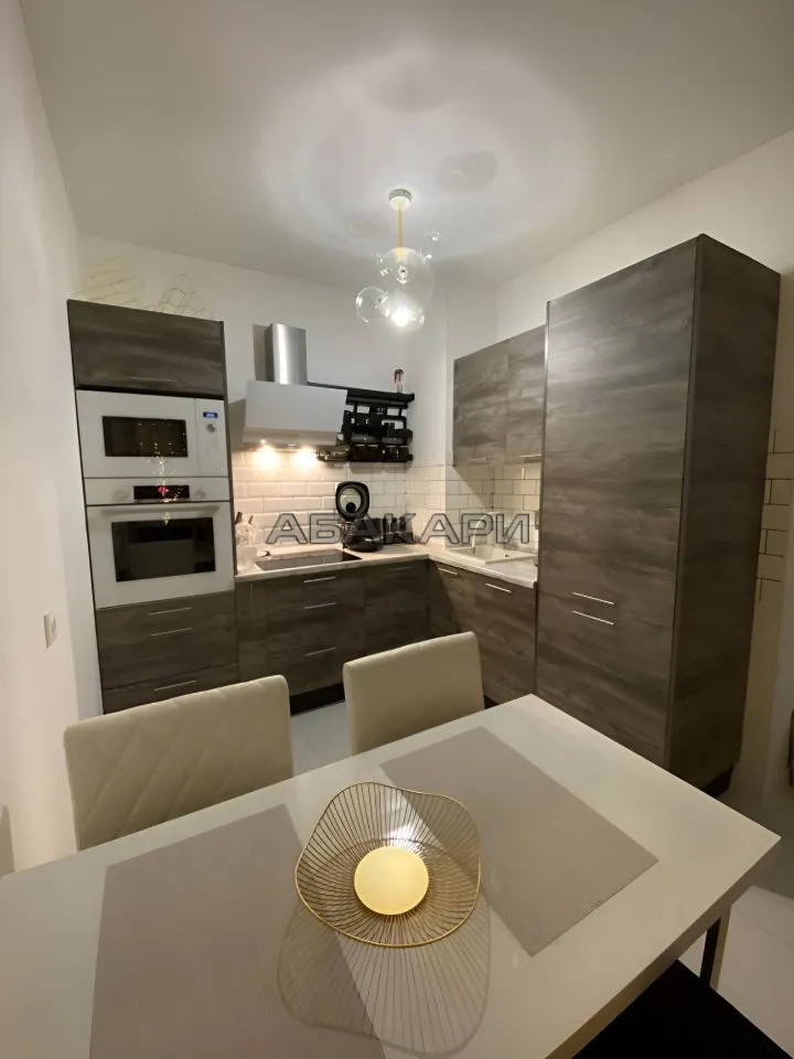 2-комнатная улица Авиаторов, 4Г  за 65000 руб/мес фото 6