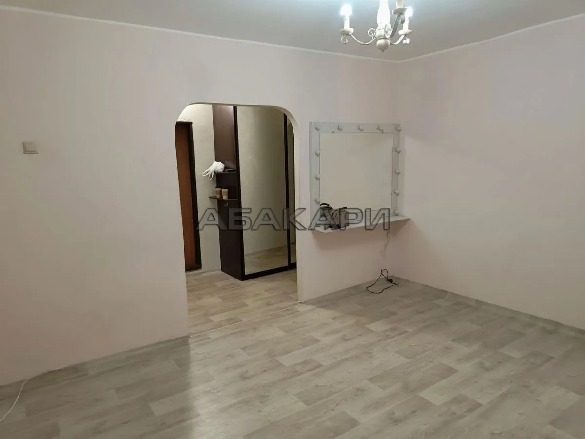 2-комнатная улица Копылова, 72  за 40000 руб/мес фото 5