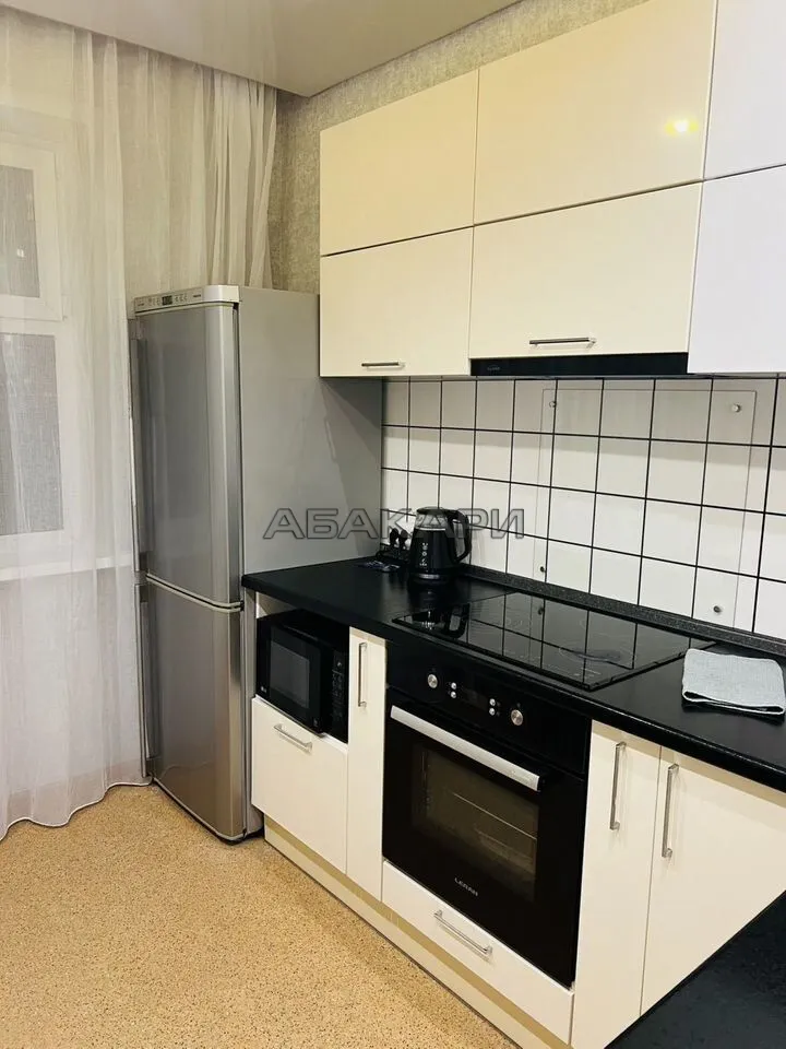 1-комнатная Караульная улица, 82  за 40000 руб/мес фото 2