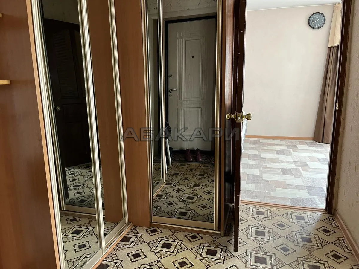 2-комнатная проспект имени Газеты Красноярский Рабочий, 107  за 32000 руб/мес фото 7