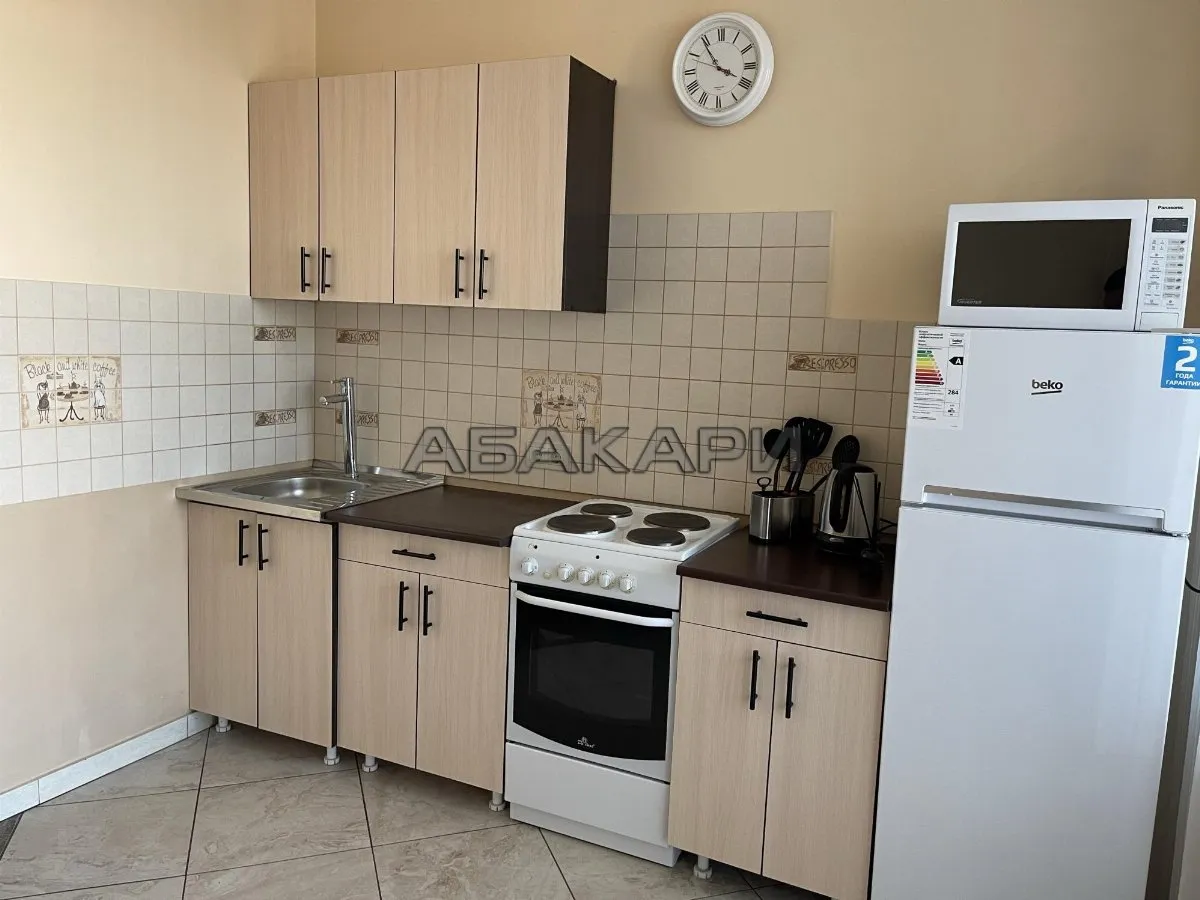 1-комнатная Линейная улица, 122  за 37000 руб/мес фото 2