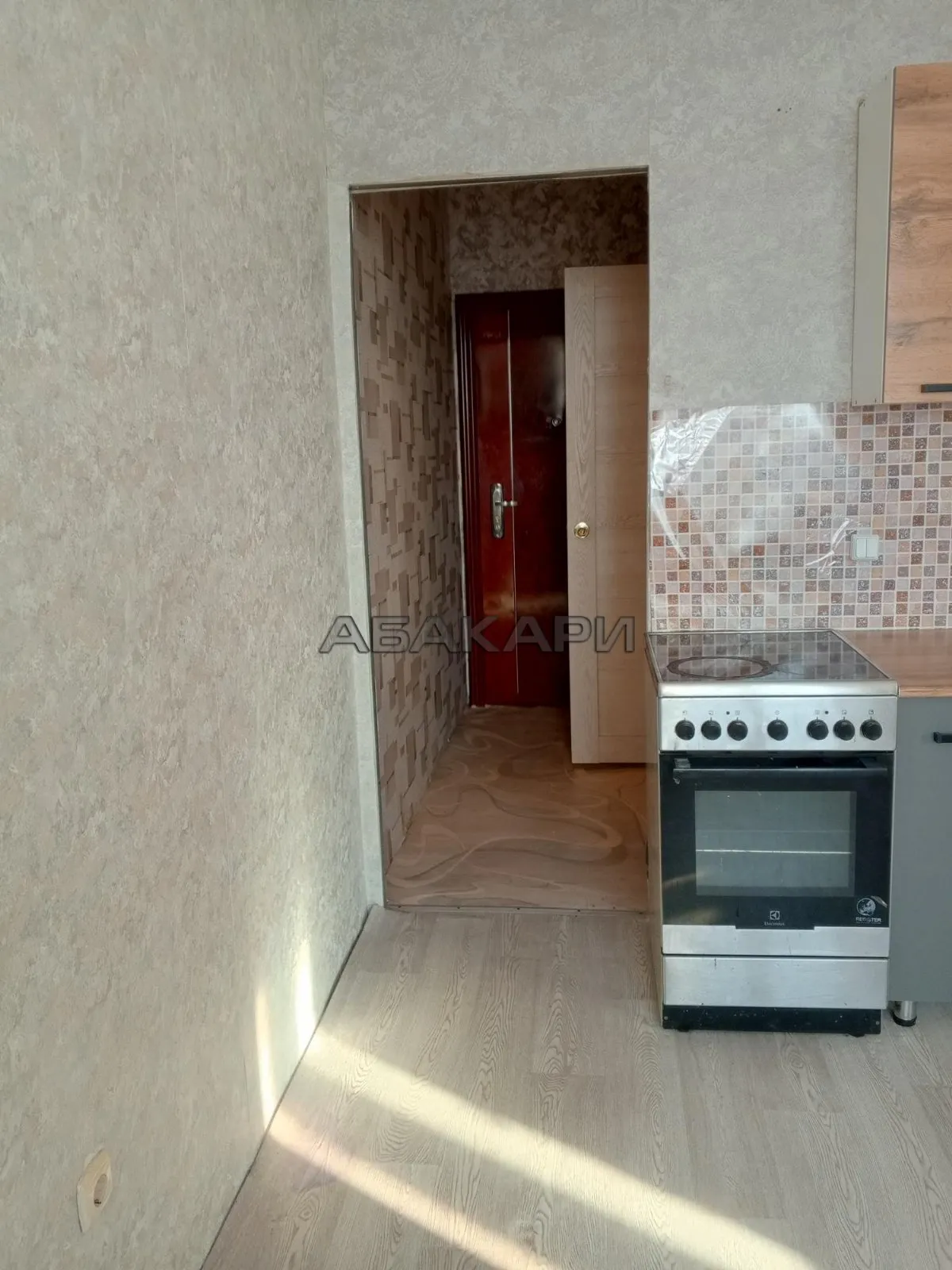 1-комнатная улица Петрушина, 8  за 21000 руб/мес фото 3