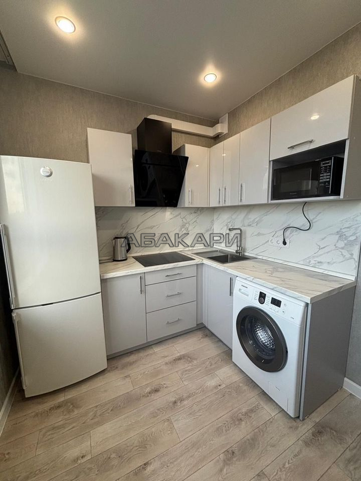 2-комнатная Апрельская улица, 9А  за 45000 руб/мес фото 2