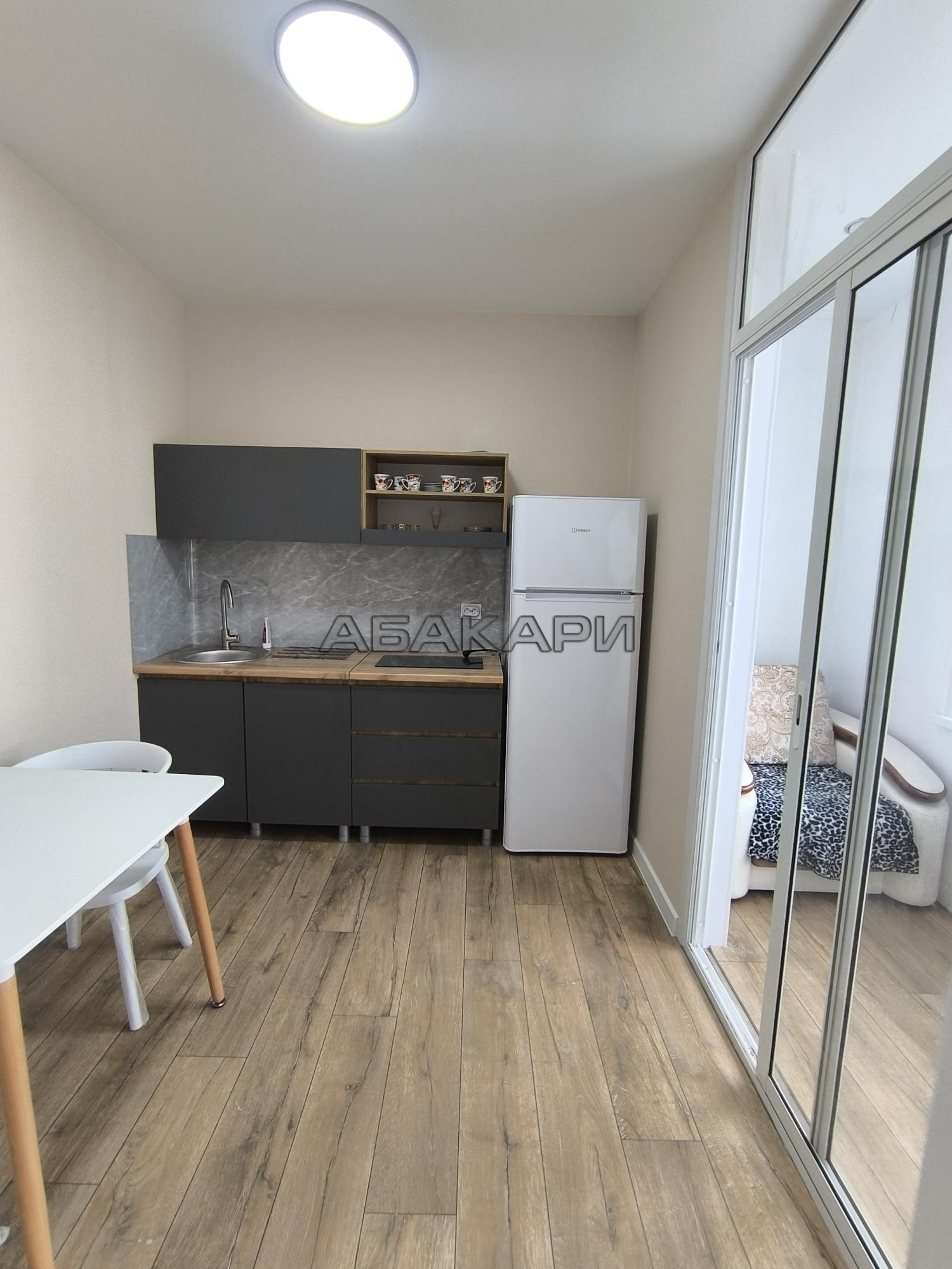 1-комнатная Апрельская улица, 9А  за 34000 руб/мес фото 5