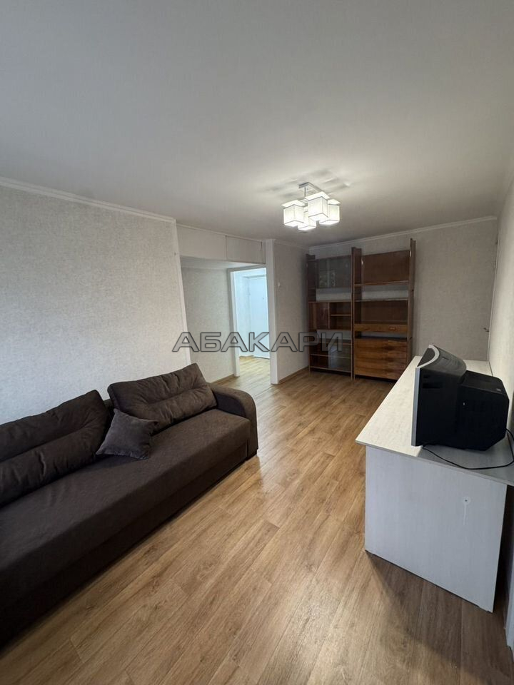 3-комнатная улица Чайковского, 8  за 35000 руб/мес фото 2