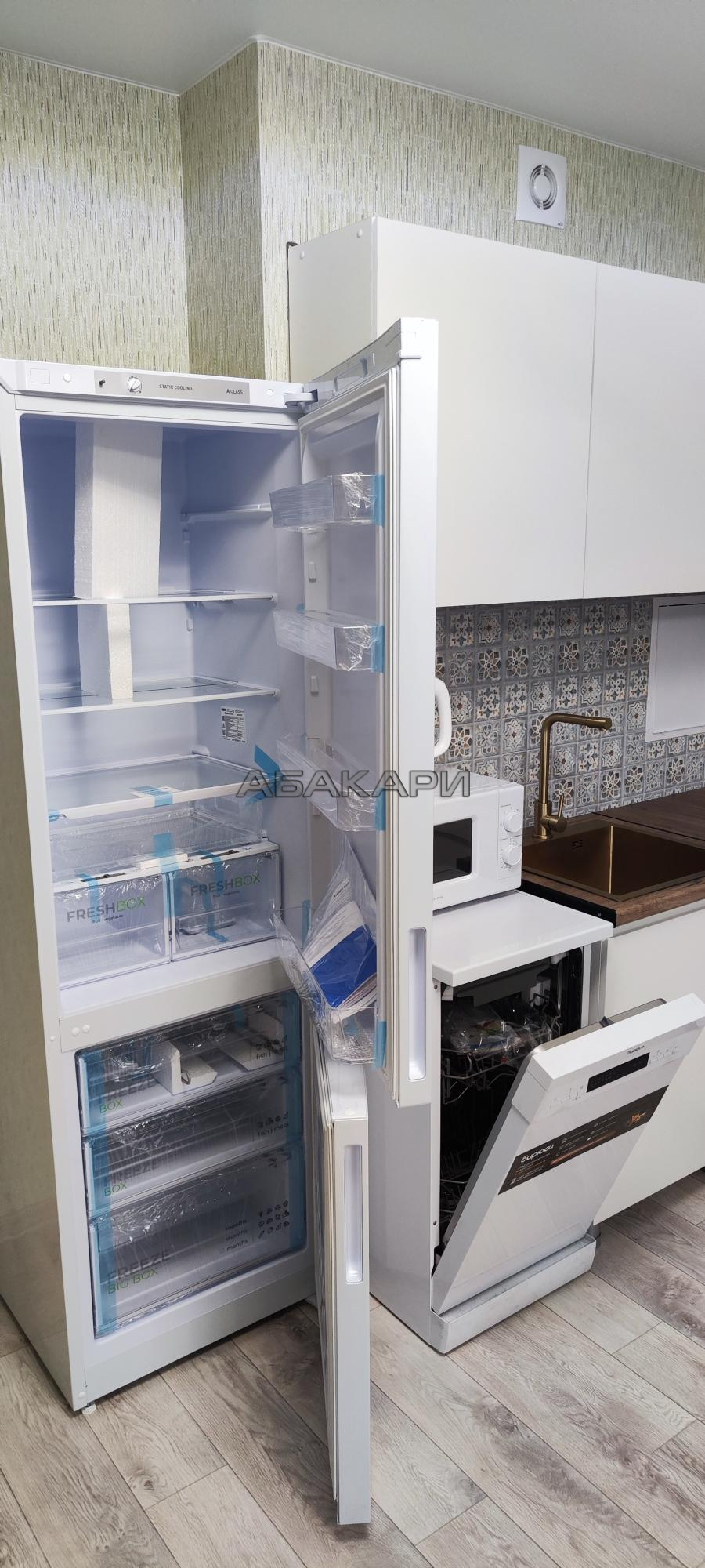 3-комнатная Аральская улица, 43 за 50000 руб/мес фото 3 3-комнатная Аральская улица, 43 за 50000 руб/мес фото 3