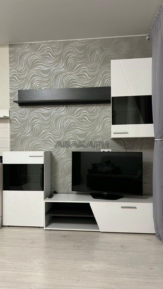 2-комнатная Регатная улица, 4  за 44000 руб/мес фото 3