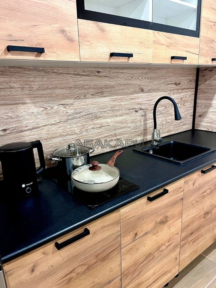 1-комнатная улица Александра Матросова, 30В  за 35000 руб/мес фото 1