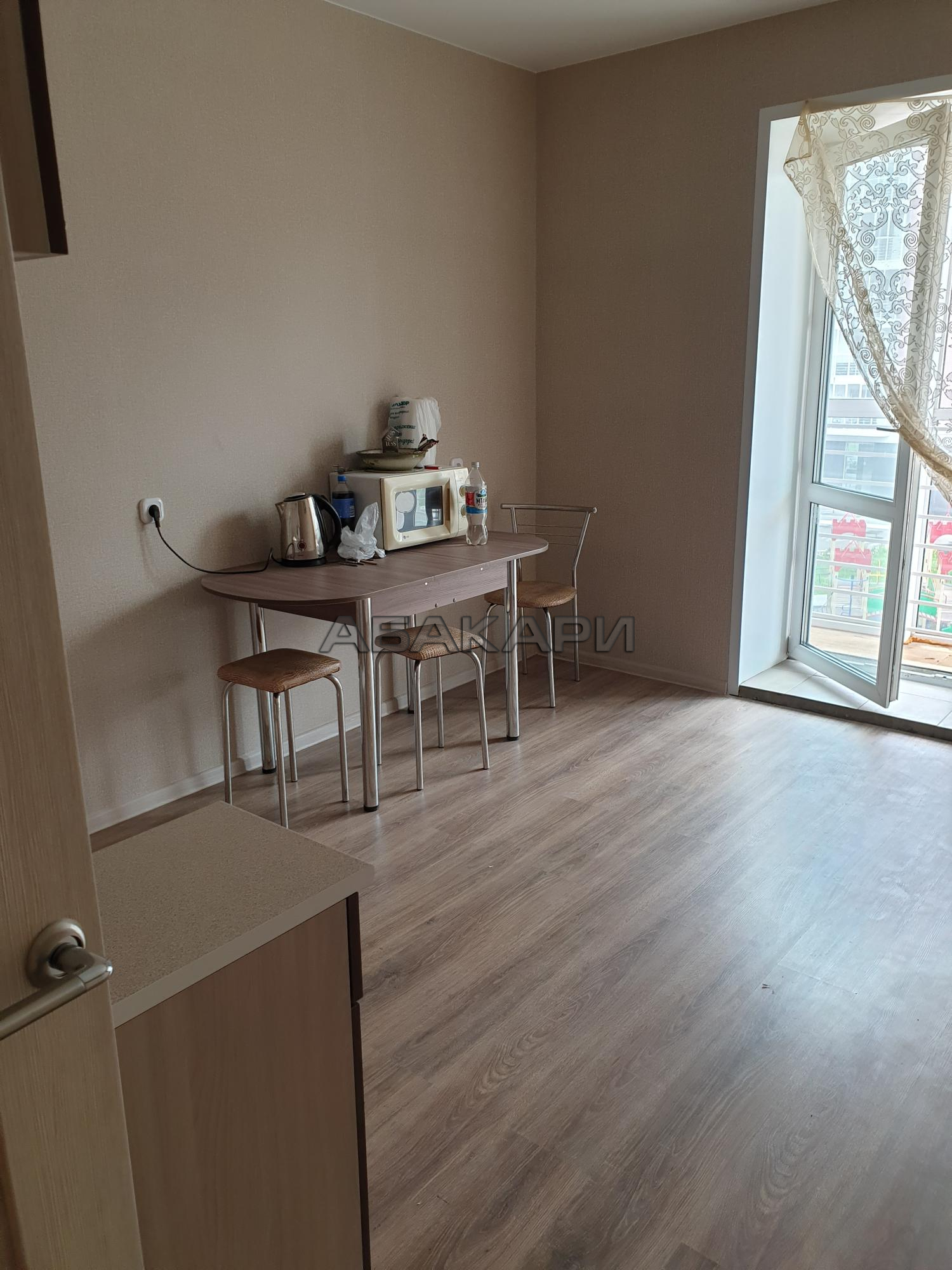 1-комнатная улица Петра Ломако, 4 за 28000 руб/мес фото 3 1-комнатная улица Петра Ломако, 4 за 28000 руб/мес фото 3