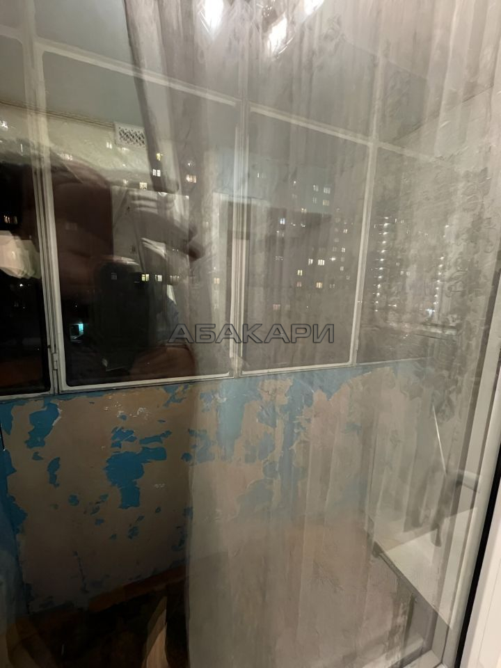 1-комнатная проспект имени Газеты Красноярский Рабочий, 130  за 28000 руб/мес фото 10