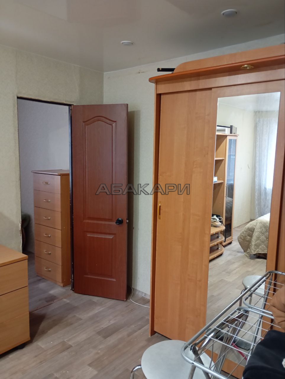 3-комнатная проспект имени Газеты Красноярский Рабочий, 80  за 35000 руб/мес фото 24