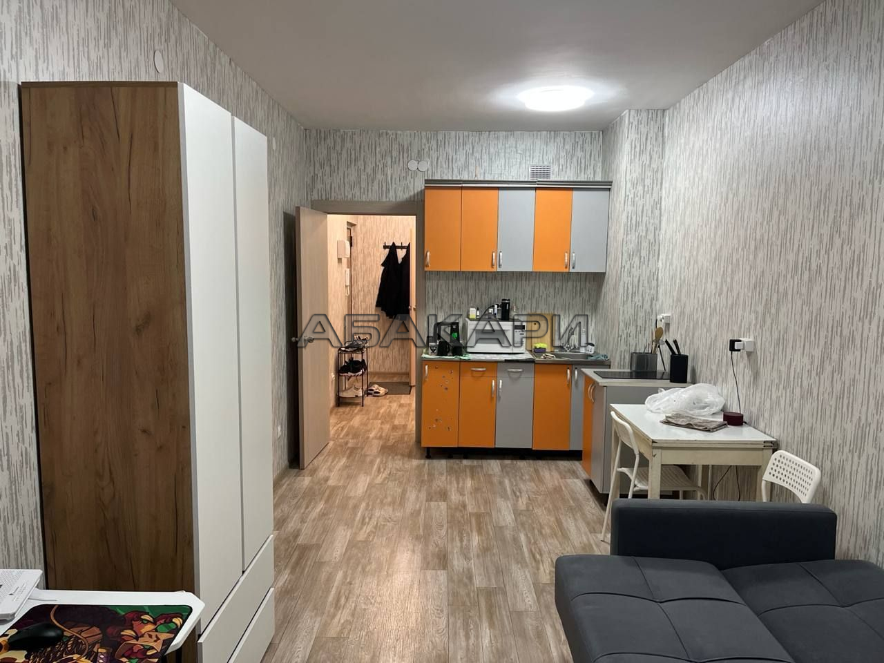 студия Караульная улица, 39Б за 30000 руб/мес фото 1 студия Караульная улица, 39Б за 30000 руб/мес фото 1