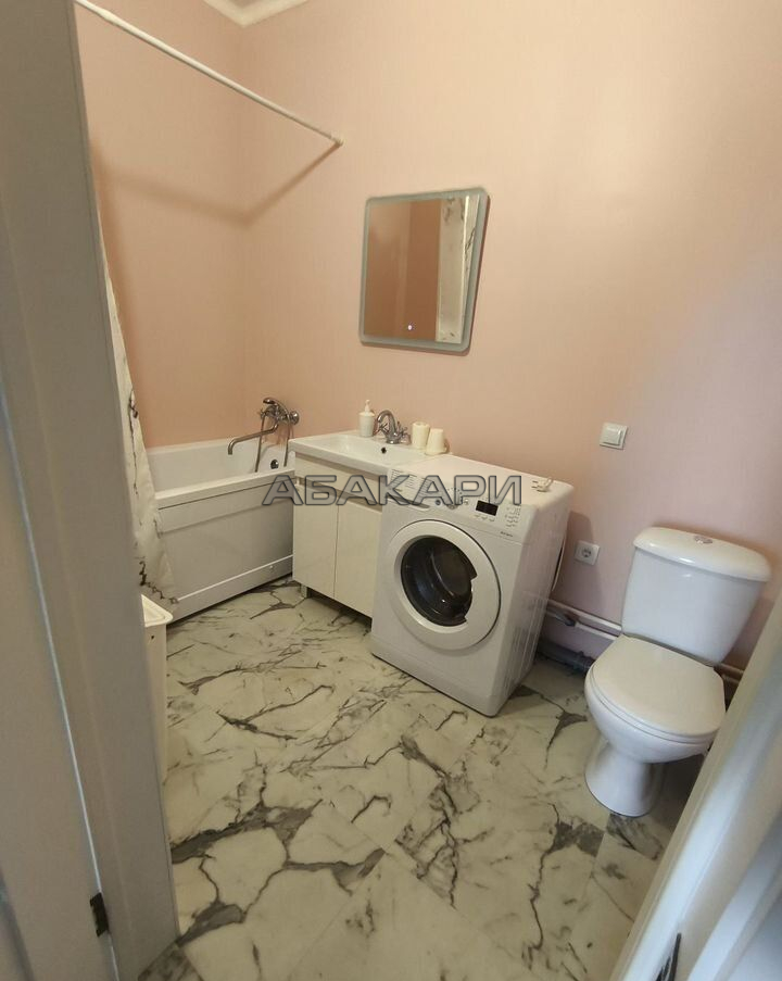 3-комнатная улица 78-й Добровольческой Бригады, 23  за 58000 руб/мес фото 11