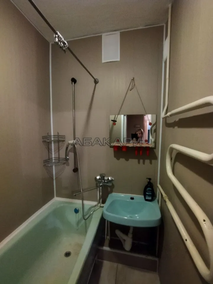3-комнатная улица Никитина, 1  за 45000 руб/мес фото 13