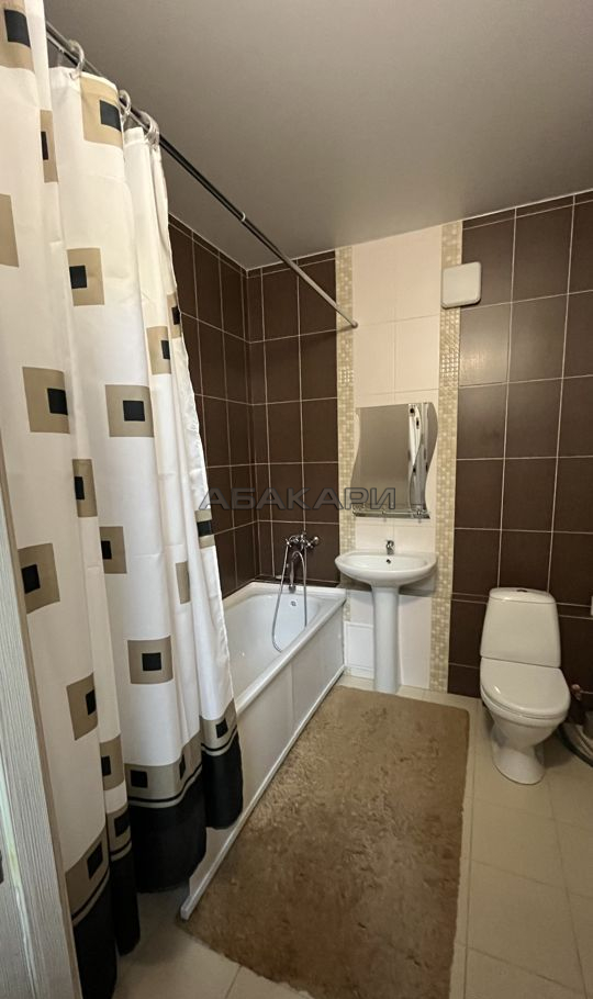 2-комнатная улица Авиаторов, 47 за 45000 руб/мес фото 10 2-комнатная улица Авиаторов, 47 за 45000 руб/мес фото 10