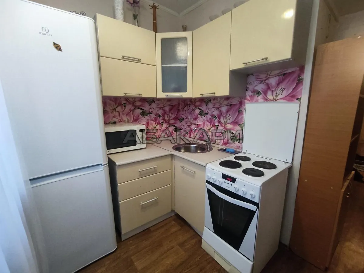 1-комнатная улица Гусарова, 68  за 25000 руб/мес фото 1