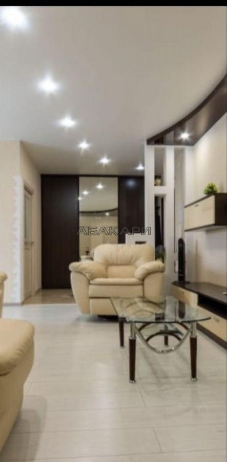 3-комнатная Парусная улица, 9  за 55000 руб/мес фото 1