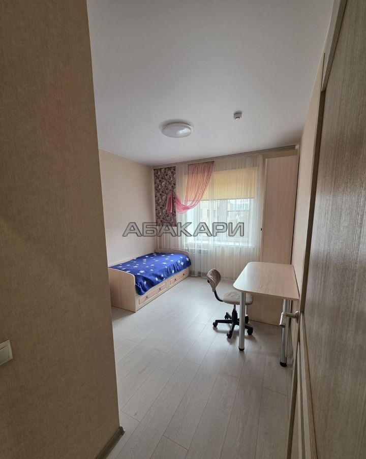 3-комнатная Парусная улица, 9  за 55000 руб/мес фото 5